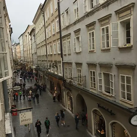 Getreidegassen Apartman *